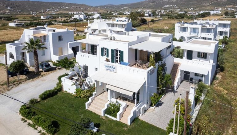 Sahara Beach Apartments - Καστράκι, Νάξος