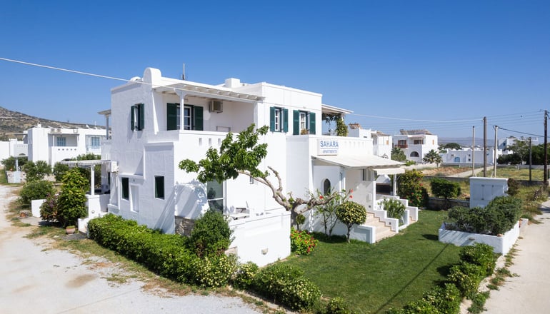 Sahara Beach Apartments - Καστράκι, Νάξος
