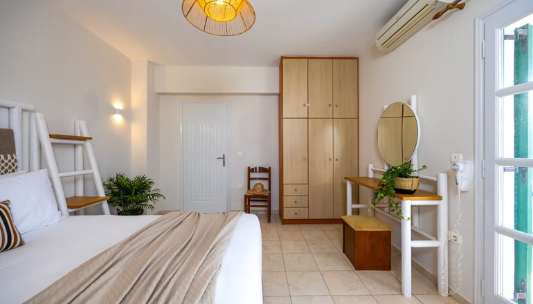 Sahara Beach Apartments - Καστράκι, Νάξος