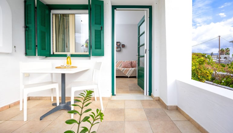 Sahara Beach Apartments - Καστράκι, Νάξος