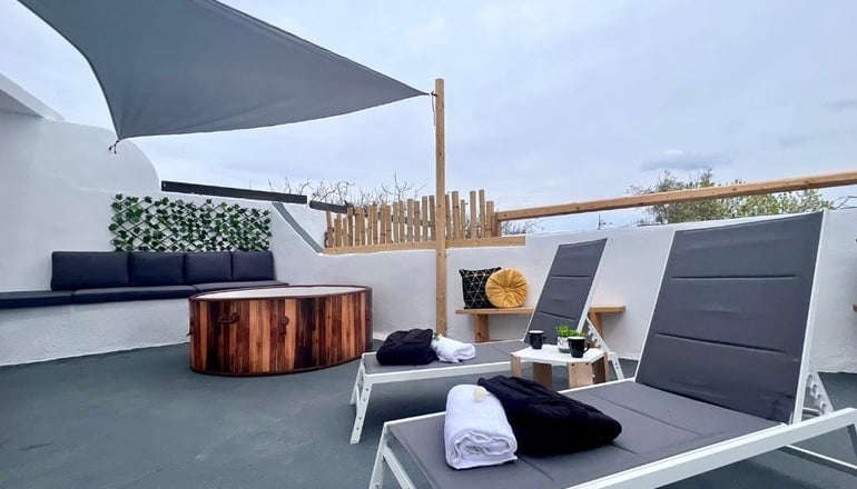 Village Anto - Φηρά, Σαντορίνη