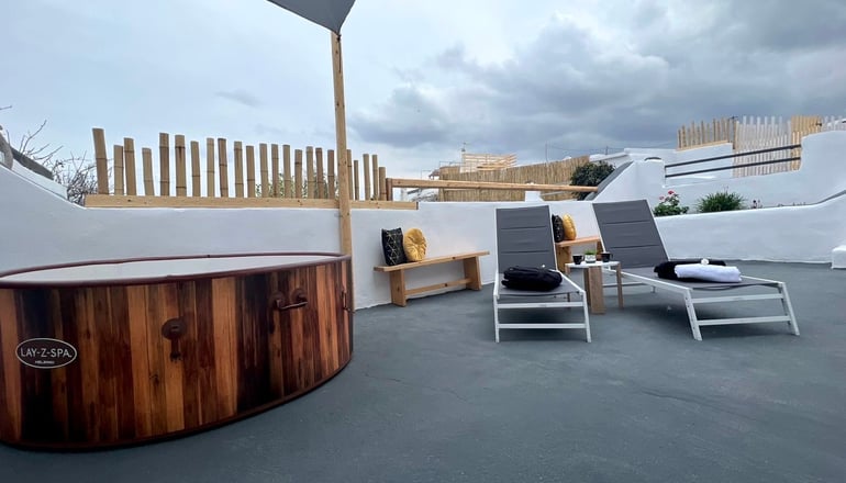 Village Anto - Φηρά, Σαντορίνη