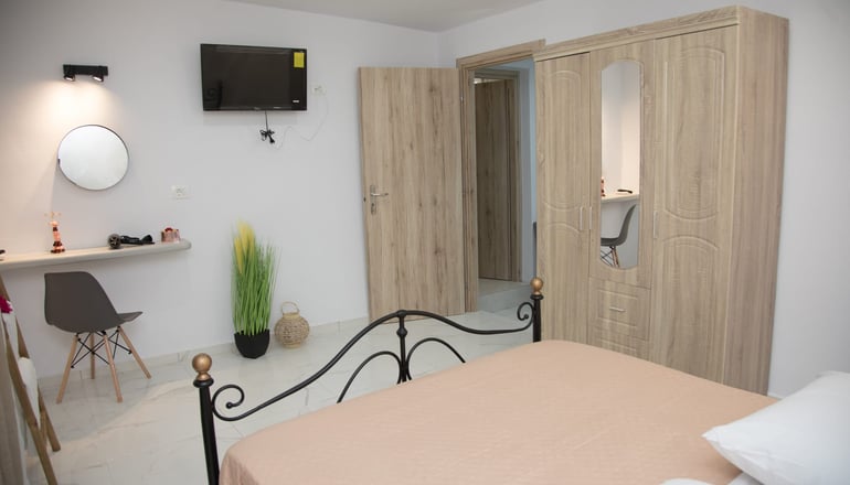 Village Anto - Φηρά, Σαντορίνη