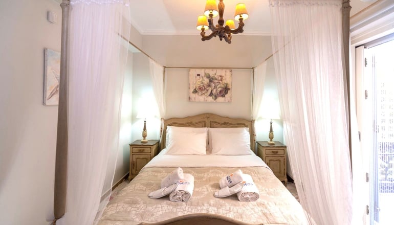 Nautilus Luxury Suites - Γαλαξίδι