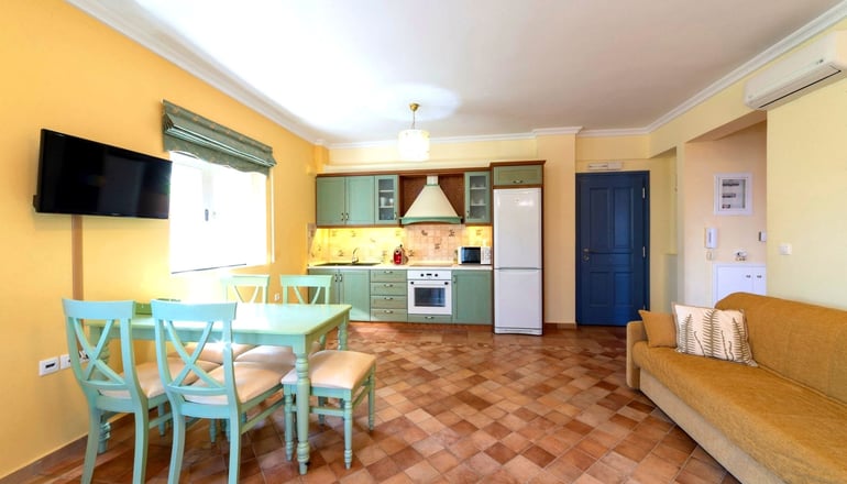 Nautilus Luxury Suites - Γαλαξίδι