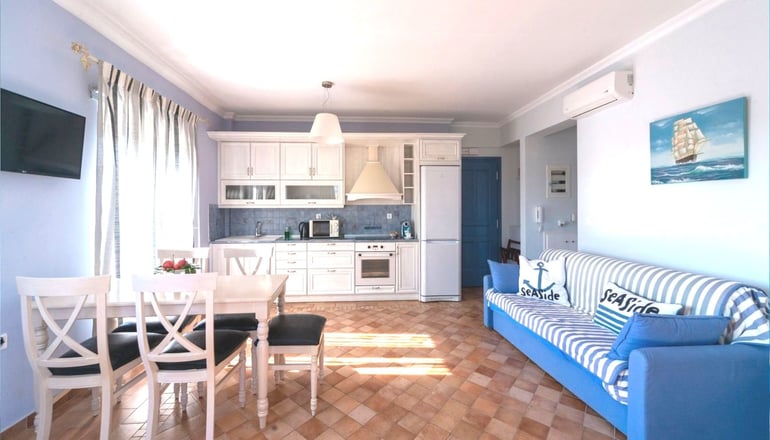 Nautilus Luxury Suites - Γαλαξίδι