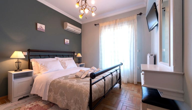 Nautilus Luxury Suites - Γαλαξίδι