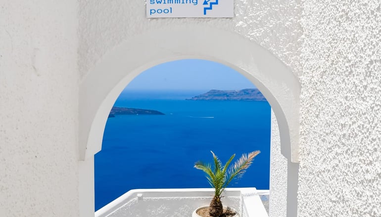 Kafieris Blue - Φηροστεφάνι, Σαντορίνη