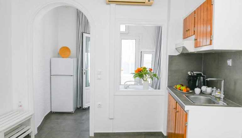 Kafieris Blue - Φηροστεφάνι, Σαντορίνη