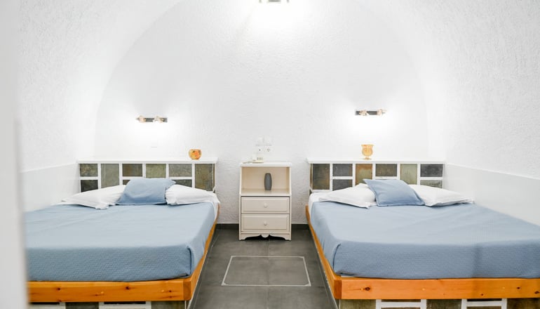 Kafieris Blue - Φηροστεφάνι, Σαντορίνη