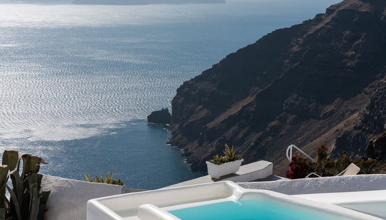 Mirabo Luxury Villas - Φηροστεφάνι, Σαντορίνη