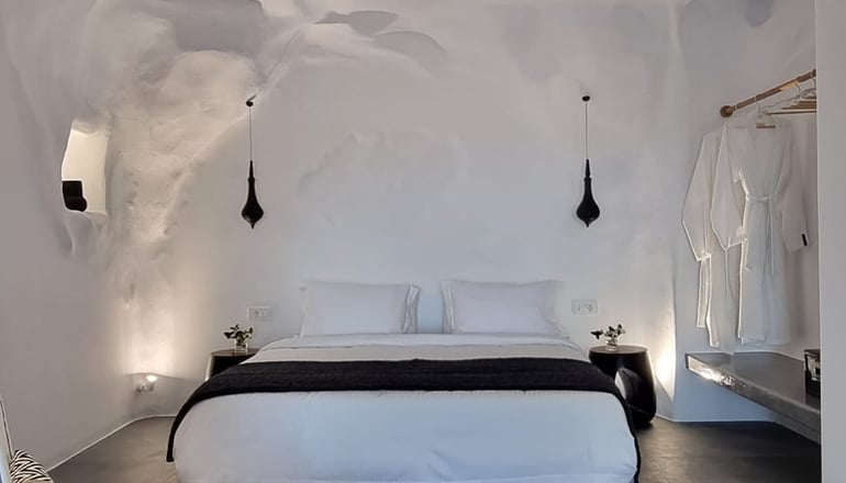 Numa - Φηρά, Σαντορίνη