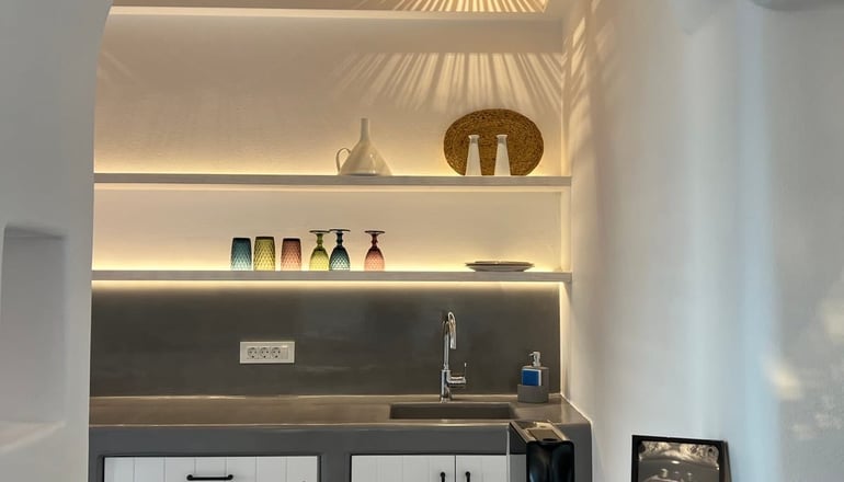 Numa - Φηρά, Σαντορίνη