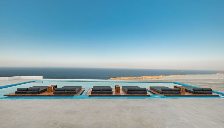 Oyster Luxury Suites - Ημεροβίγλι, Σαντορίνη