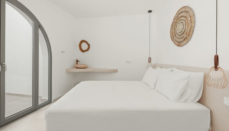 Oyster Luxury Suites - Ημεροβίγλι, Σαντορίνη