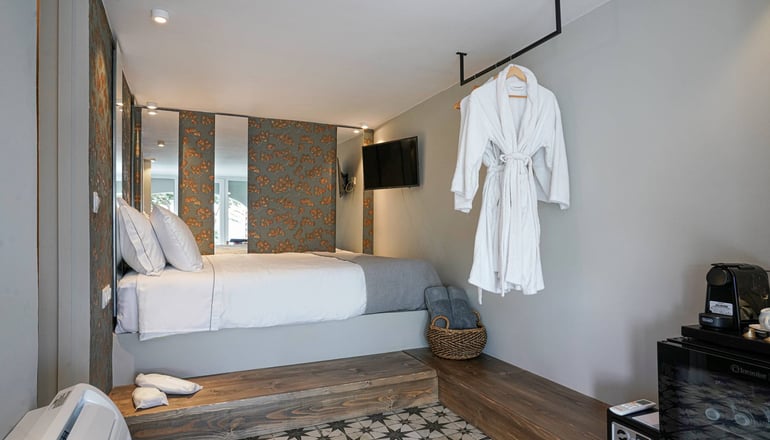 5* Pafsilipon Suites -  Ερμούπολη, Σύρος