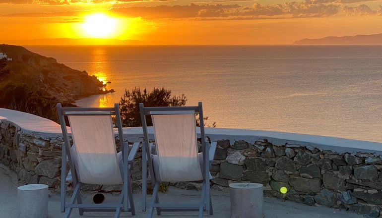 Pino Di Loto - Κίνι, Σύρος