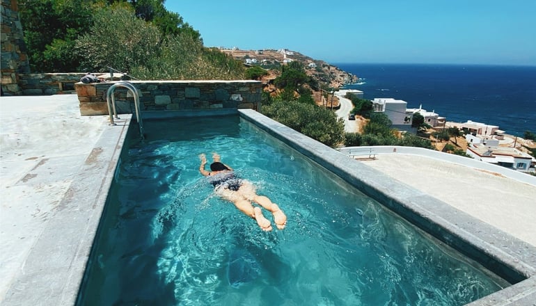 Pino Di Loto - Κίνι, Σύρος