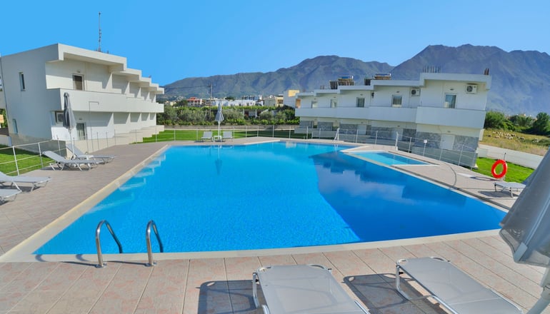 Reina Apartments - Γεωργιούπολη, Κρήτη