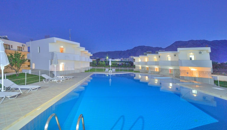 Reina Apartments - Γεωργιούπολη, Κρήτη