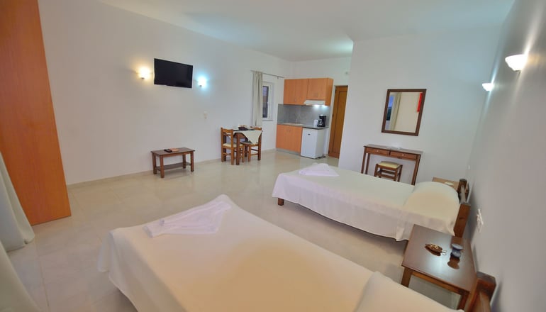 Reina Apartments - Γεωργιούπολη, Κρήτη