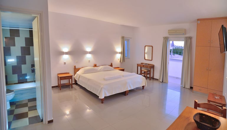 Reina Apartments - Γεωργιούπολη, Κρήτη