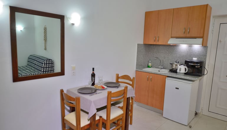 Reina Apartments - Γεωργιούπολη, Κρήτη