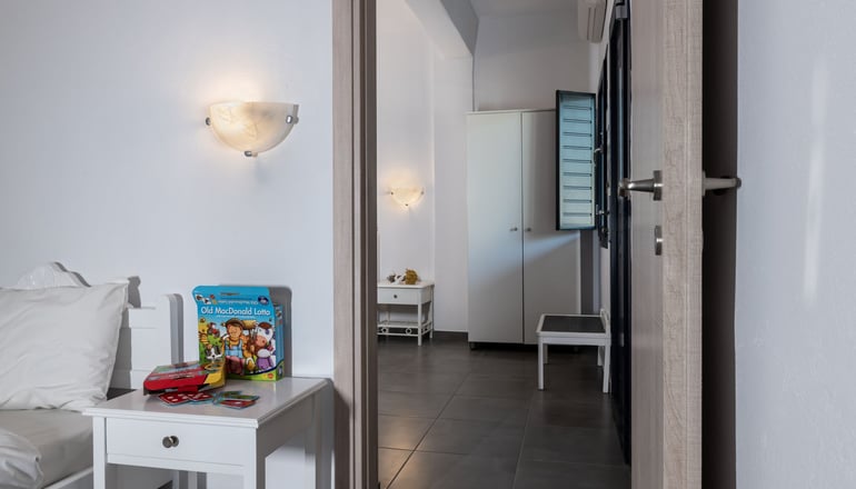 Rivari Hotel - Καμάρι, Σαντορίνη