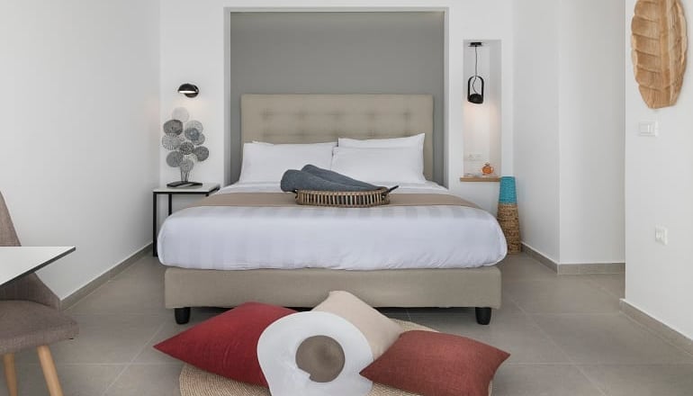 Symphony Suites - Πύργος, Σαντορίνη