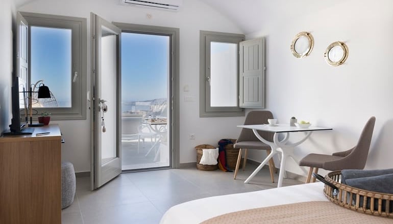 Symphony Suites - Πύργος, Σαντορίνη