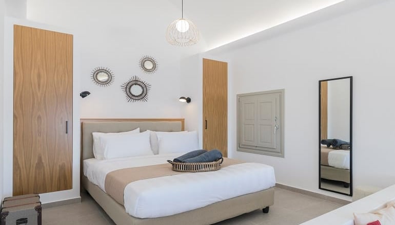 Symphony Suites - Πύργος, Σαντορίνη