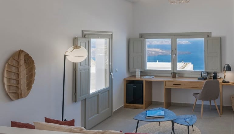 Symphony Suites - Πύργος, Σαντορίνη