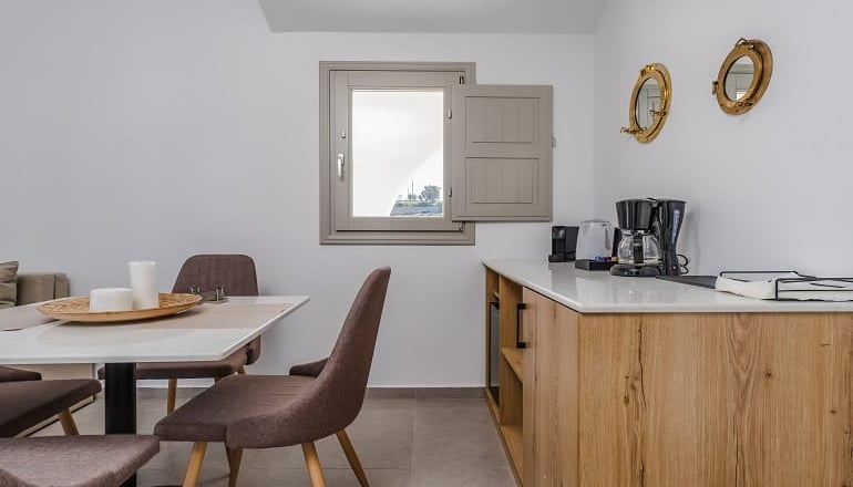 Symphony Suites - Πύργος, Σαντορίνη