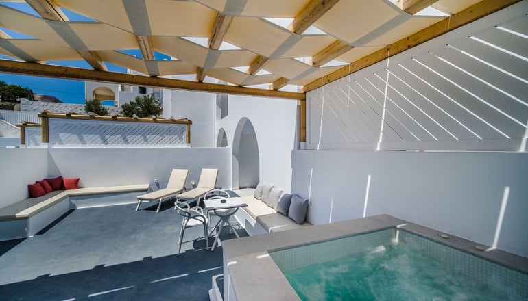 Symphony Suites - Πύργος, Σαντορίνη