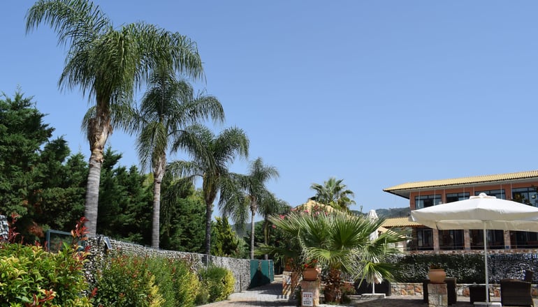 Almyra Holiday Village - Αιδηψός