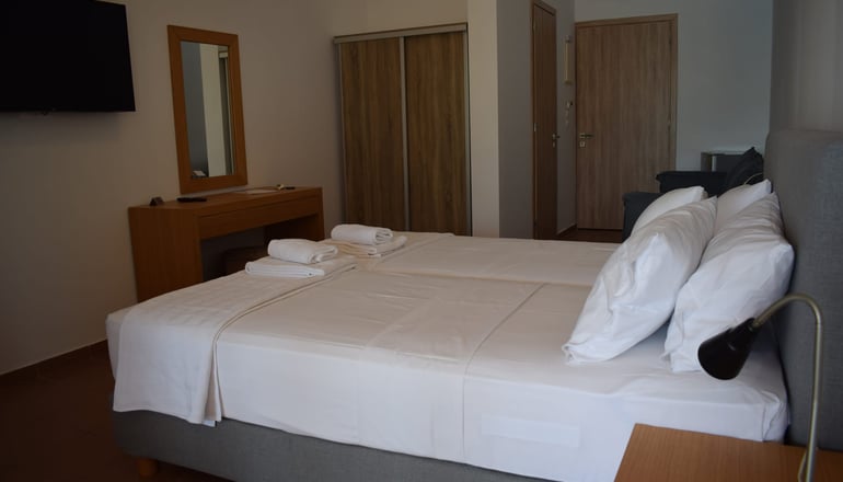 Almyra Holiday Village - Αιδηψός