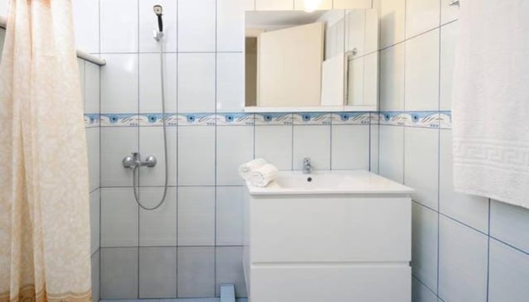 Celeste - Χώρα, Νάξος