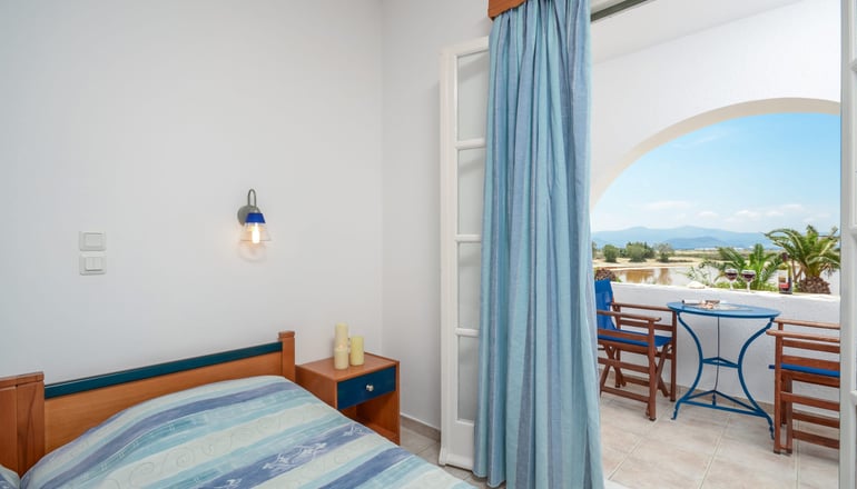 Hotel Three Lakes - Άγιος Προκόπιος, Νάξος