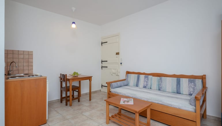 Hotel Three Lakes - Άγιος Προκόπιος, Νάξος