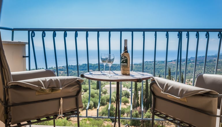 Diana Studios - Τραπεζάκι, Κεφαλονιά