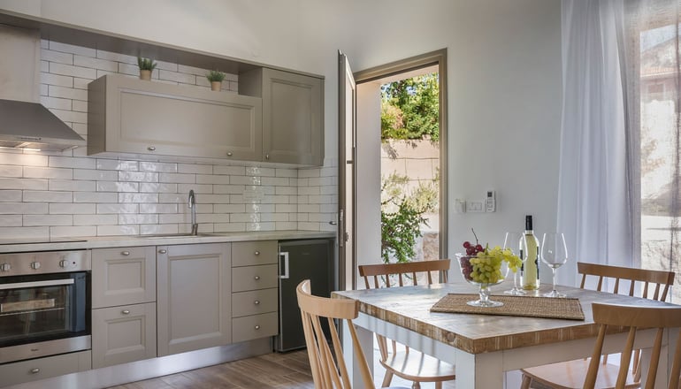 Diana Suites - Τραπεζάκι, Κεφαλονιά