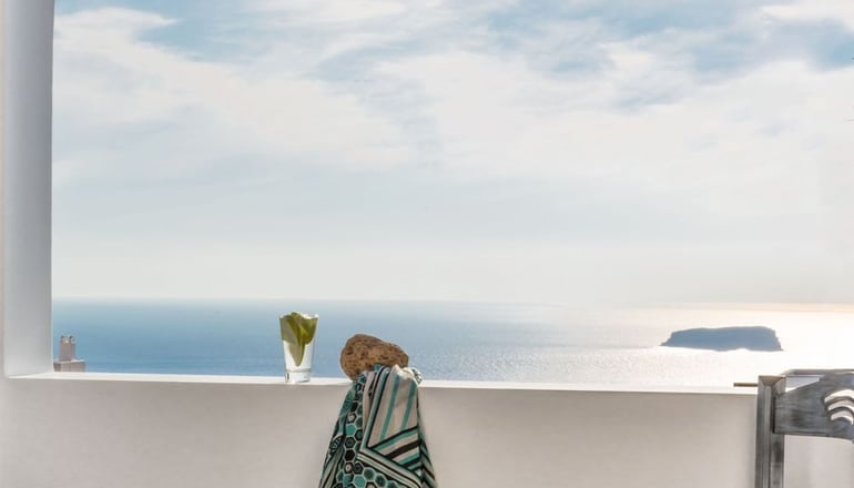 Aspronisi Luxury Villa - Μεγαλοχώρι, Σαντορίνη