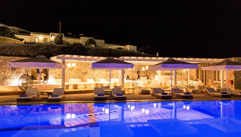 Osom Resort - Κόρφος, Μύκονος