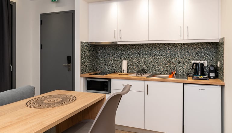 Enalis Studios & Apartments - Καρφάς, Χίος