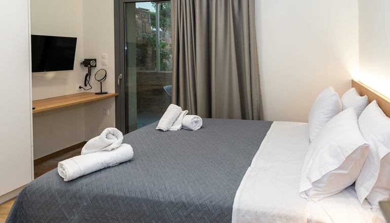 Enalis Studios & Apartments - Καρφάς, Χίος