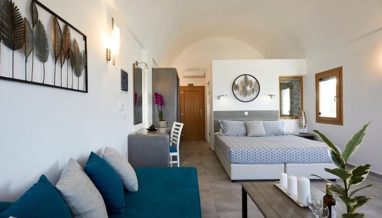 Alyvia Suites - Φοινικιά, Σαντορίνη