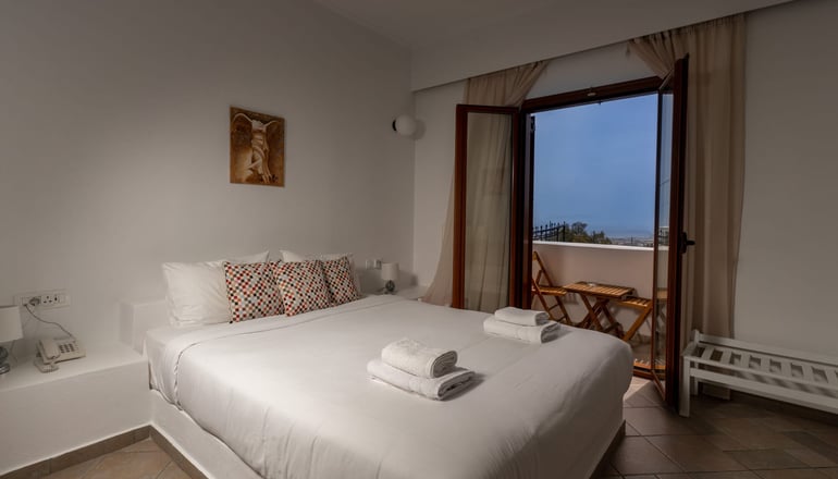 Anamnesis Spa Luxury Apartments - Φηρά, Σαντορίνη