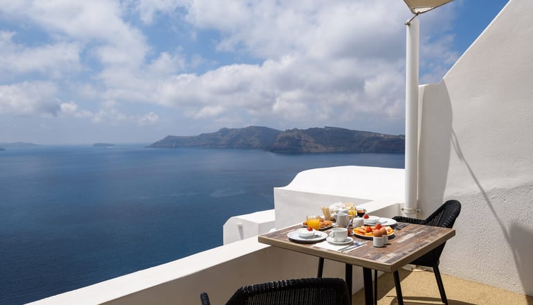 Strogili Traditional Houses - Οία, Σαντορίνη