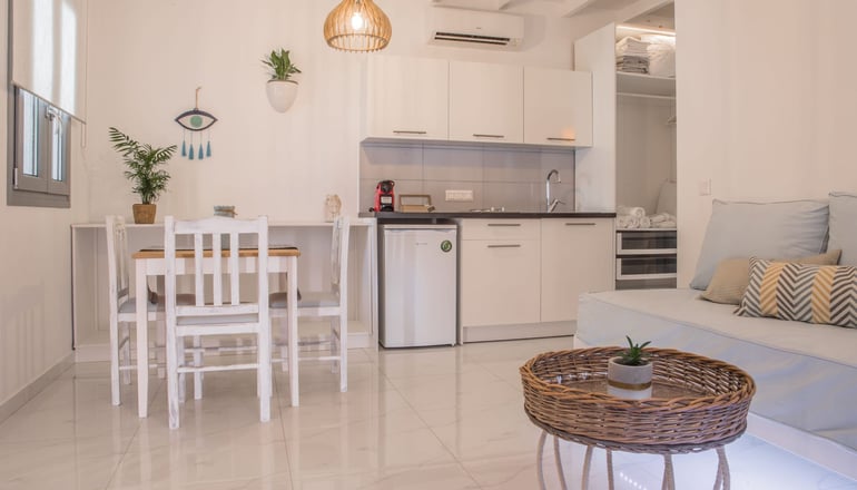 Small Paradise - Χώρα, Άνδρος