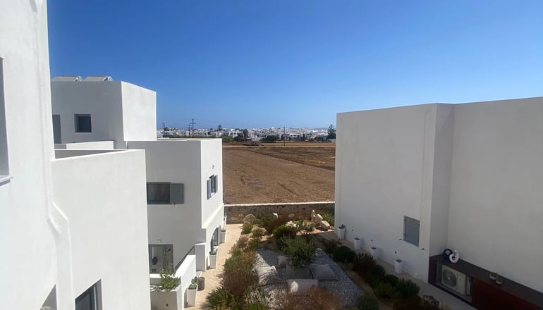 Poema - Αντίπαρος